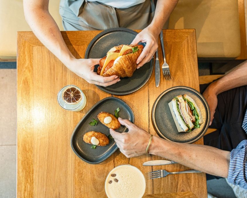 Wollumbin Cafe & Bar